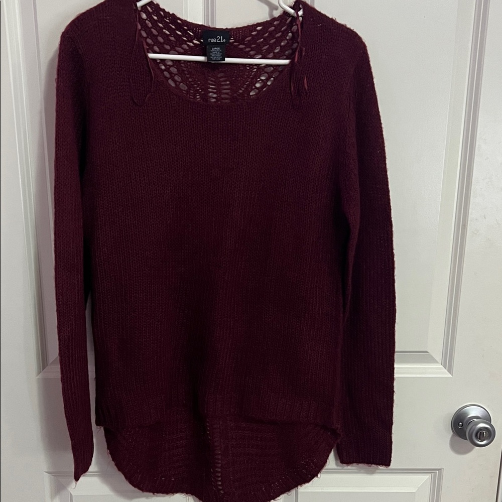 Rue21 Women's Burgundy Scoop Neck Sweater